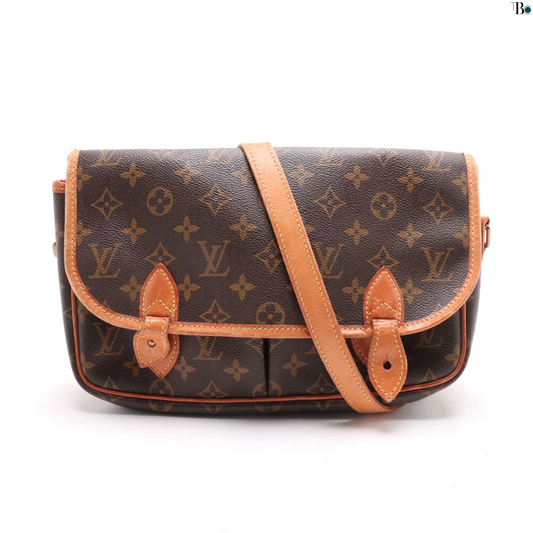 Louis Vuitton Sac Gibeciere Messenger Bag Monogram Canvas MM