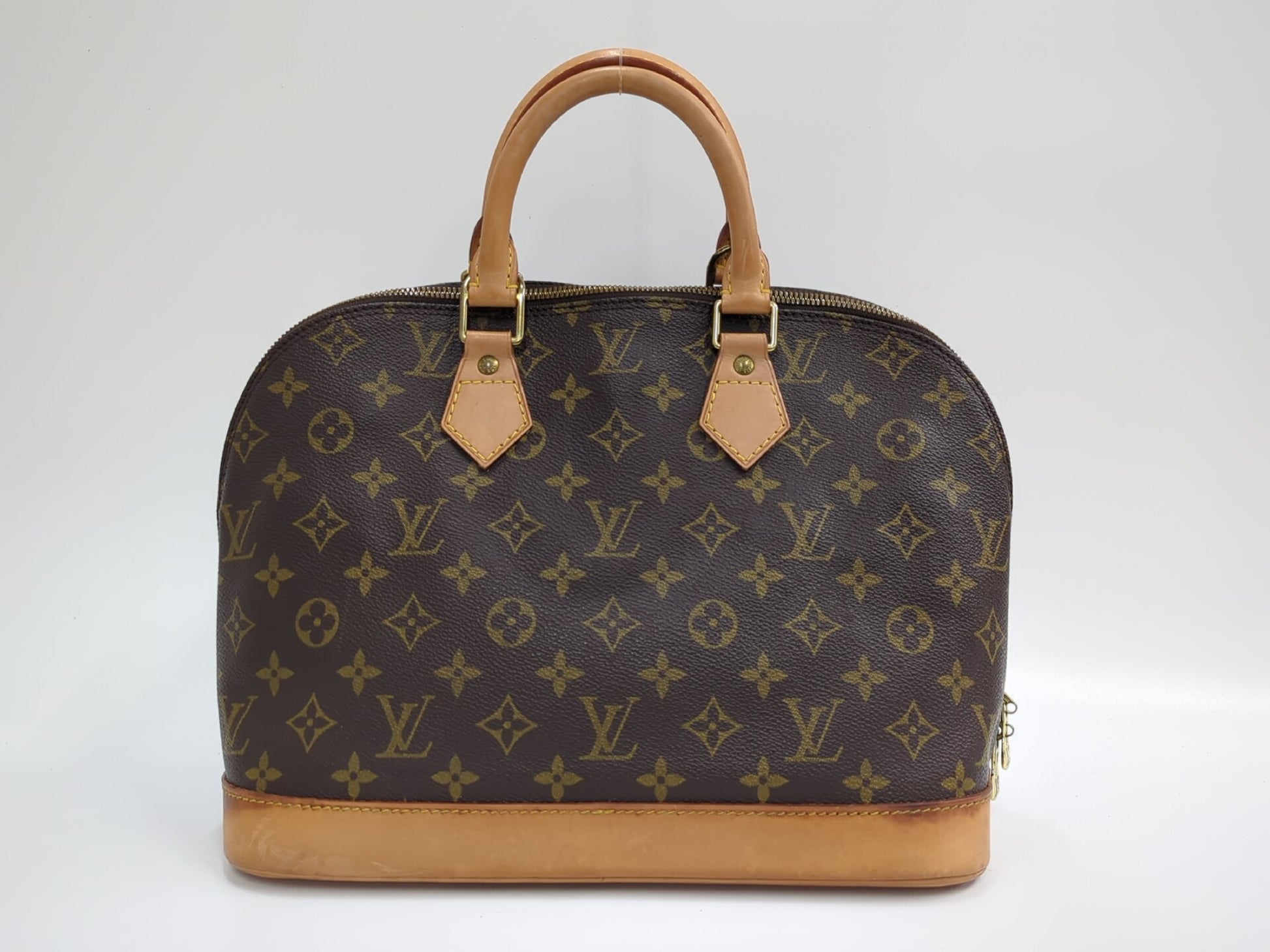 Louis Vuitton Monogram Clutch Monogram Canvas medium