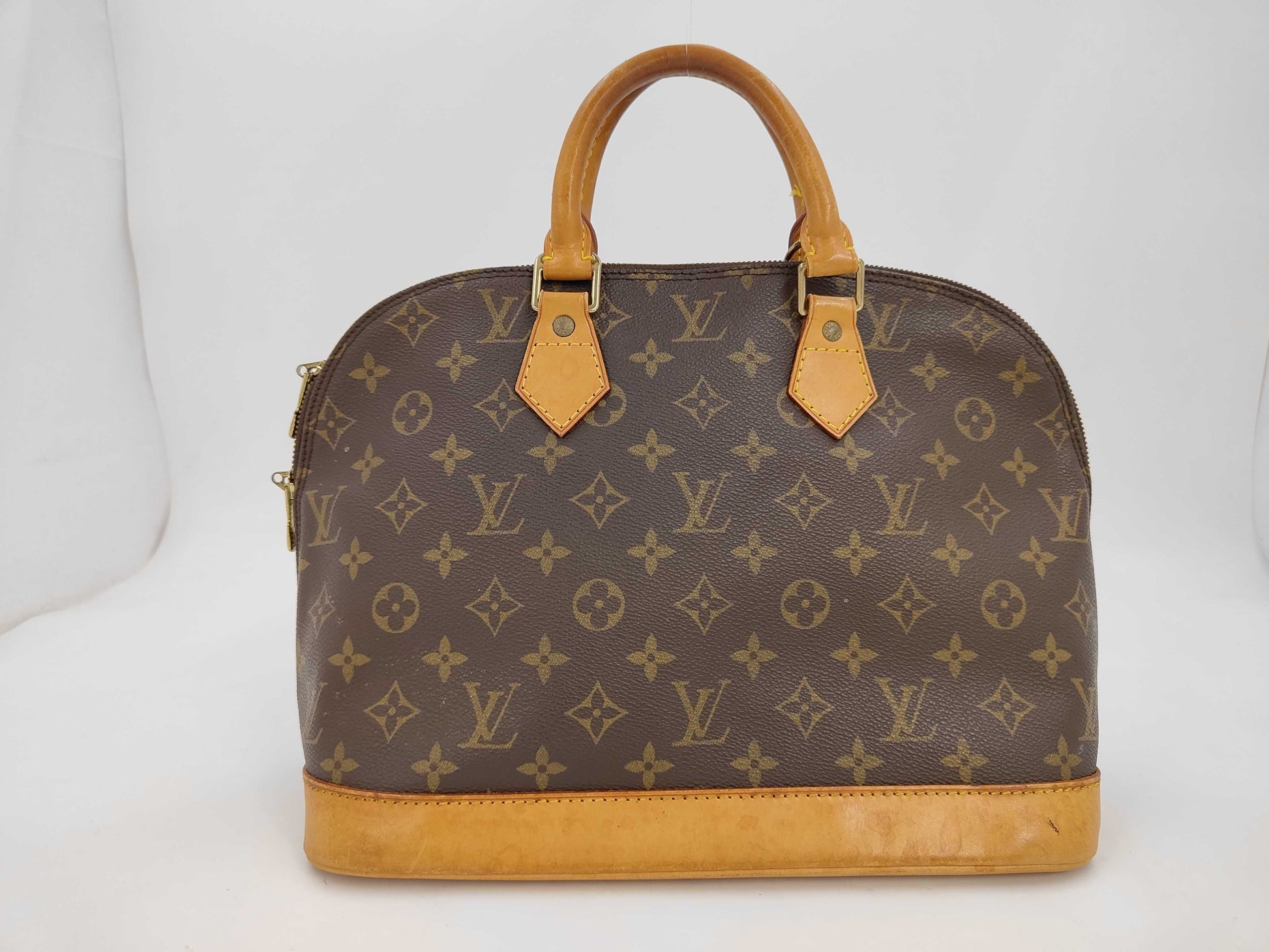 Louis Vuitton Alma Handbag Monogram Canvas PM