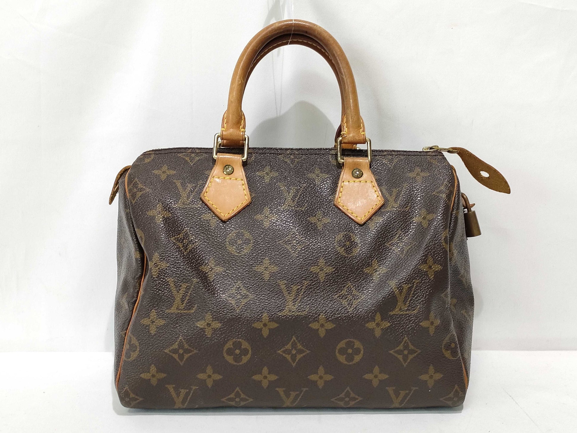 Louis Vuitton Speedy Handbag Monogram Canvas 25