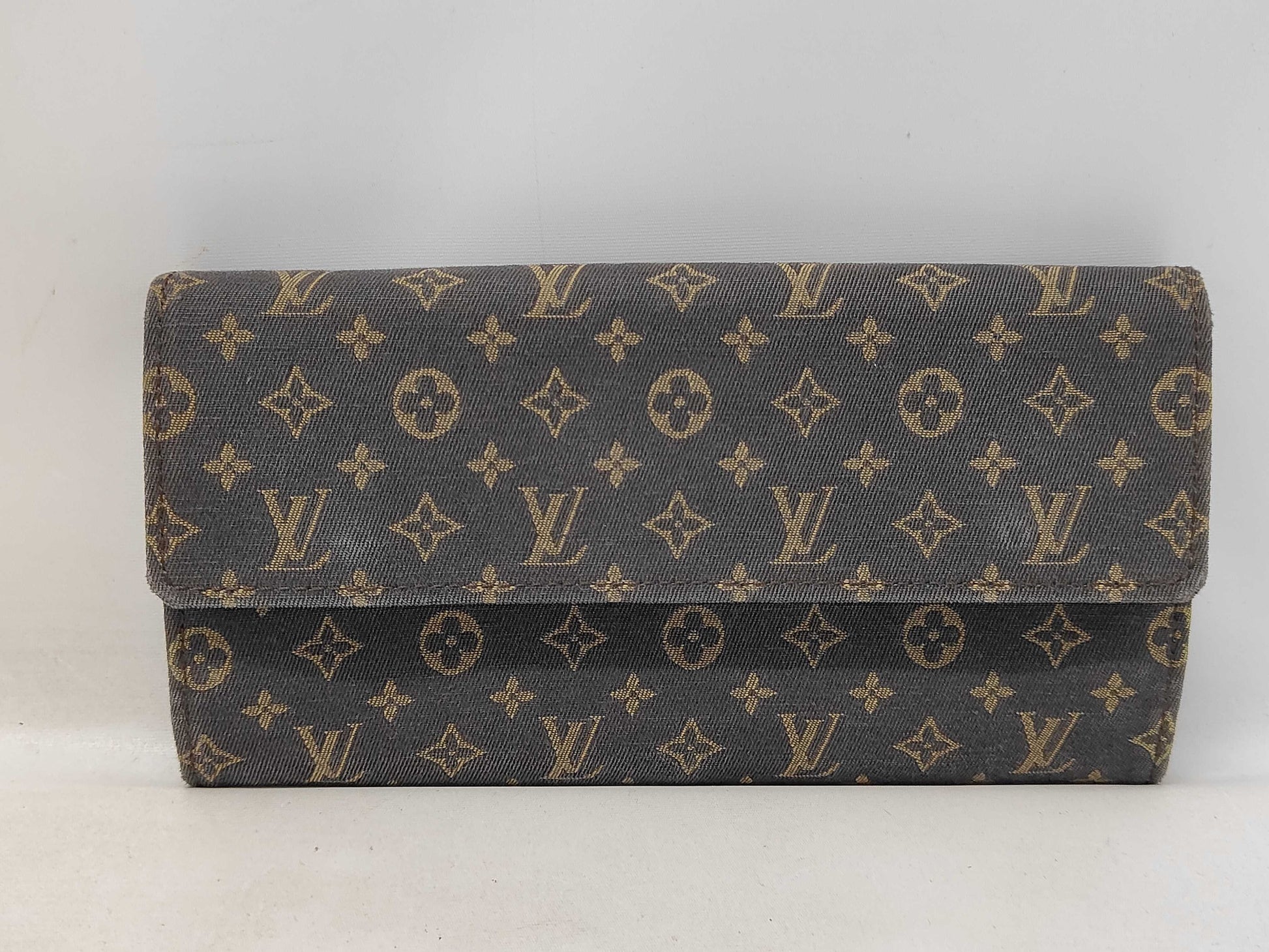 Louis Vuitton Vintage Sarah Wallet Monogram Idylle Product Image