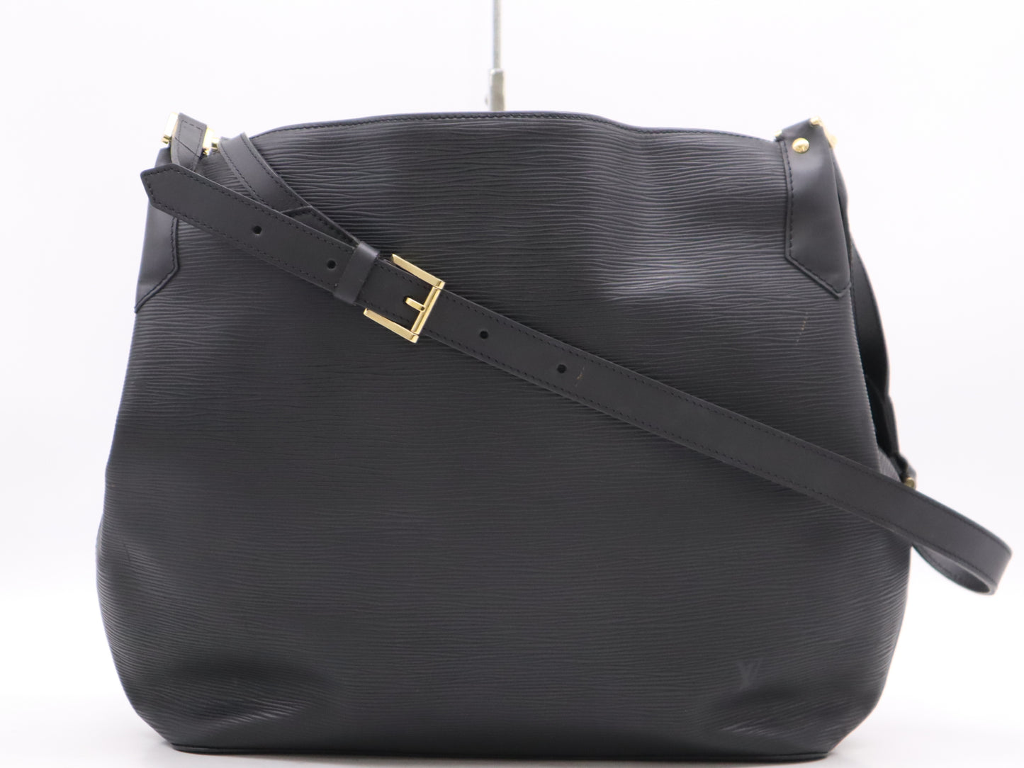 Louis Vuitton Mandara Handbag Epi Leather MM