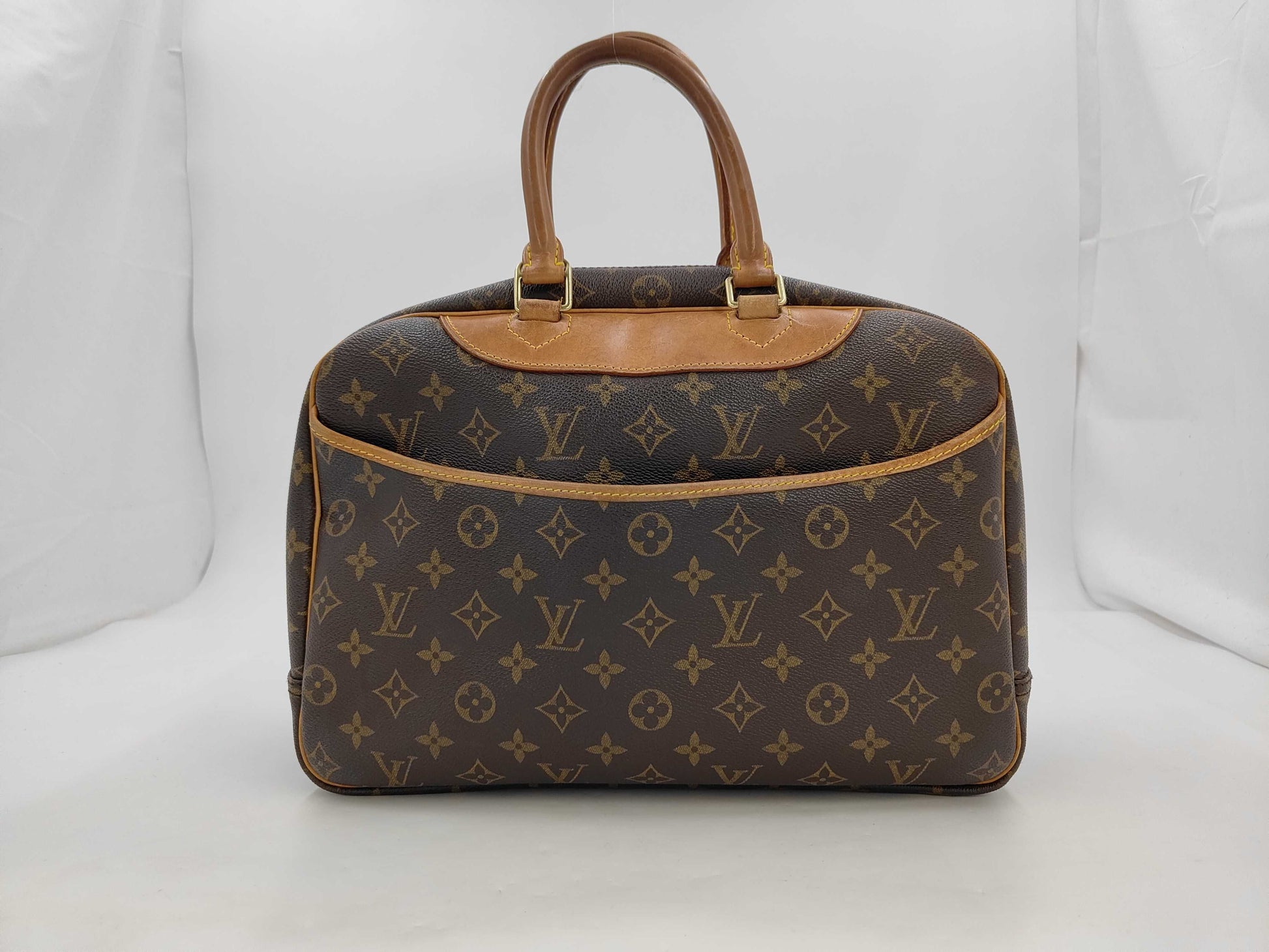 Louis Vuitton Deauville Handbag Monogram Canvas 34
