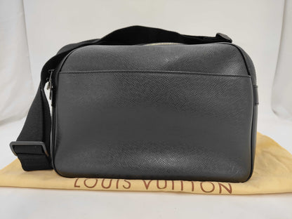 Louis Vuitton Reporter Bag Taiga Leather PM