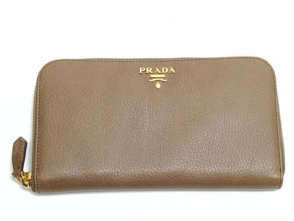 Prada Zip Around Vitello Daino Long