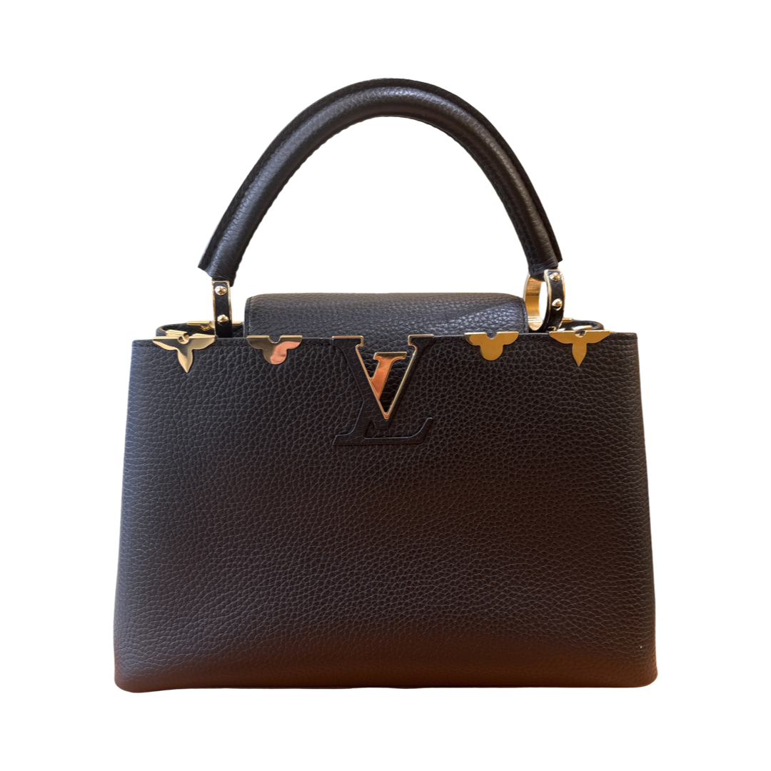 Louis Vuitton Capucines Leather MM