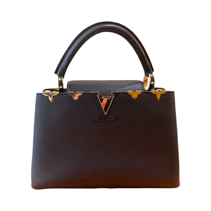 Louis Vuitton Capucines Leather MM