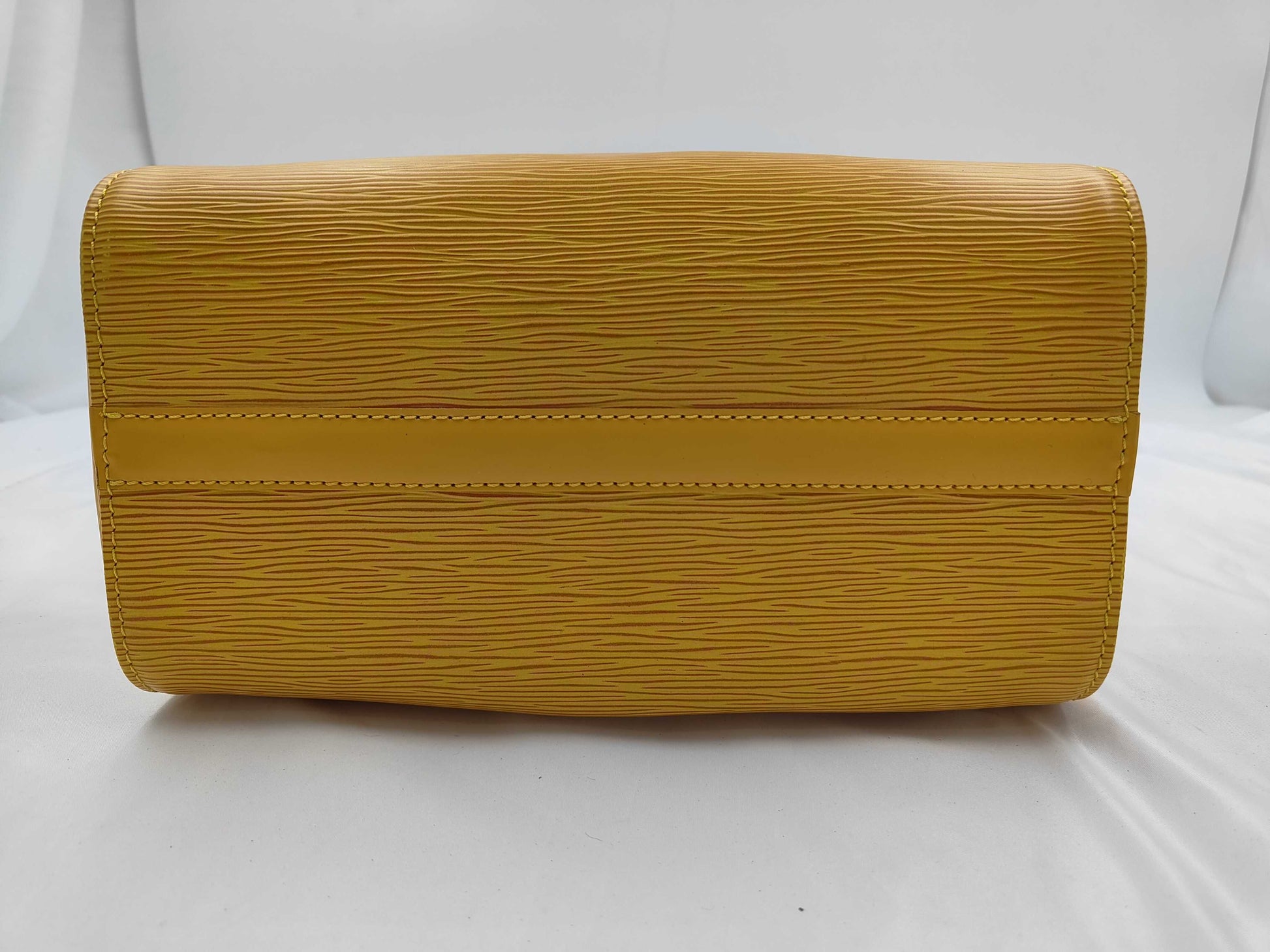 Louis Vuitton Wallet epi epi leather medium