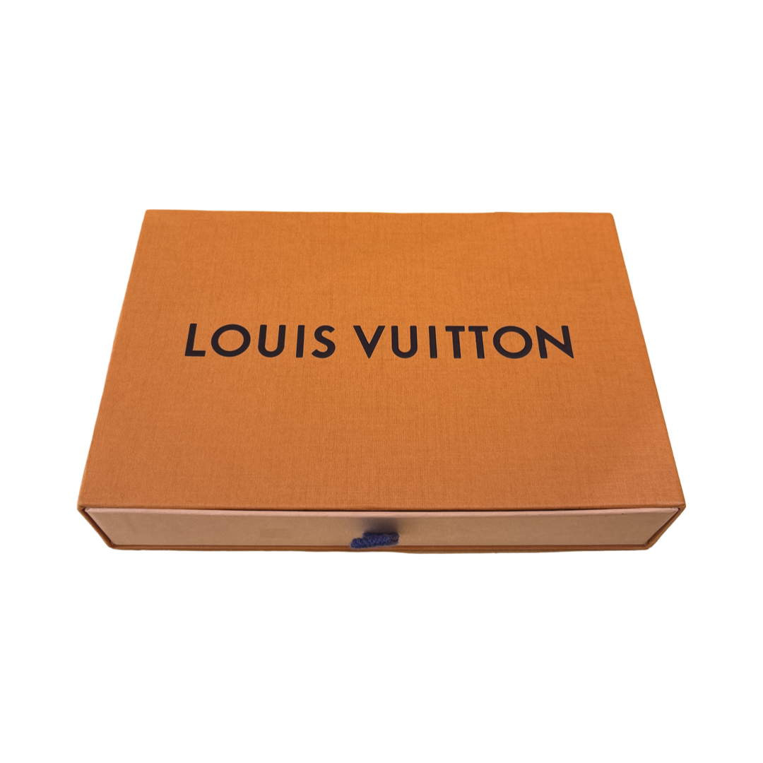 Louis Vuitton Zip Canvas Product Image