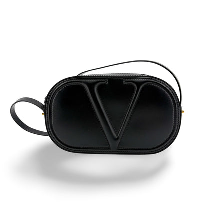 Valentino Garavani VLogo Walk Leather Product Image