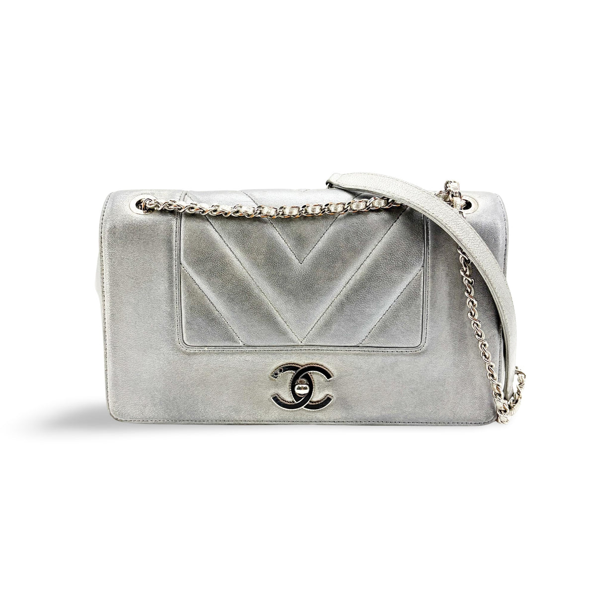 Chanel Mademoiselle Vintage Flap Clutch Chevron Sheepskin Product Image