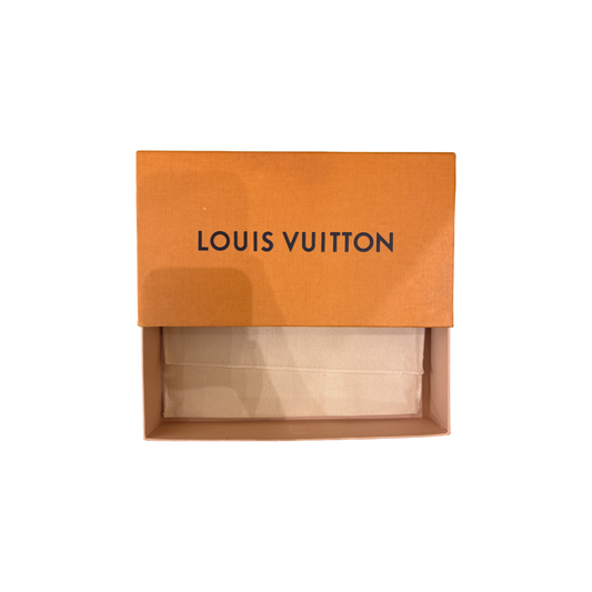 Louis Vuitton Zip Canvas Product Image