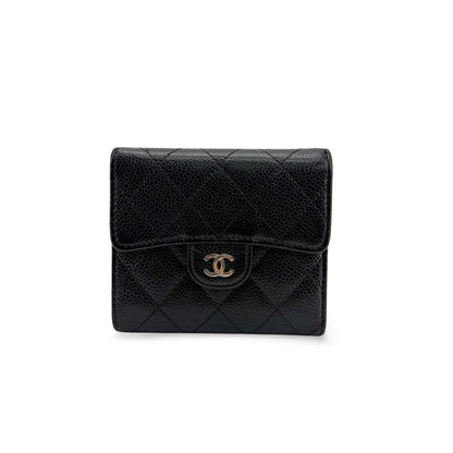 Chanel 31 Wallet Quilted Shiny Calfskin Product Image