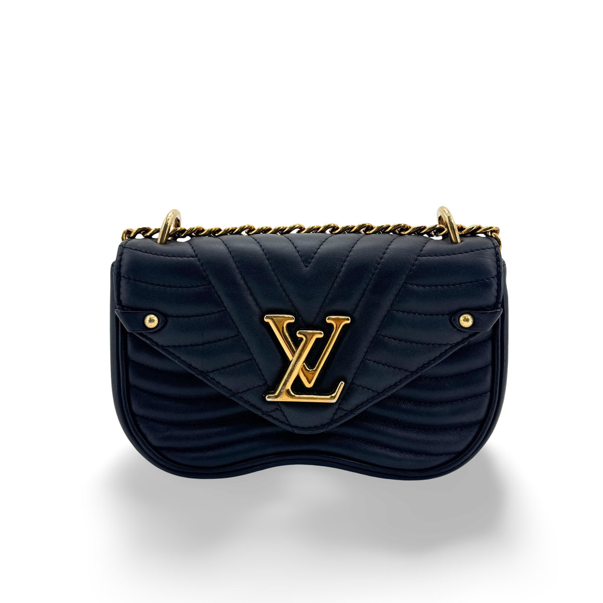 Louis Vuitton New Wave Chain Quilted Leather MM