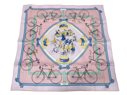 Hermes Carré 70 Silk Product Image