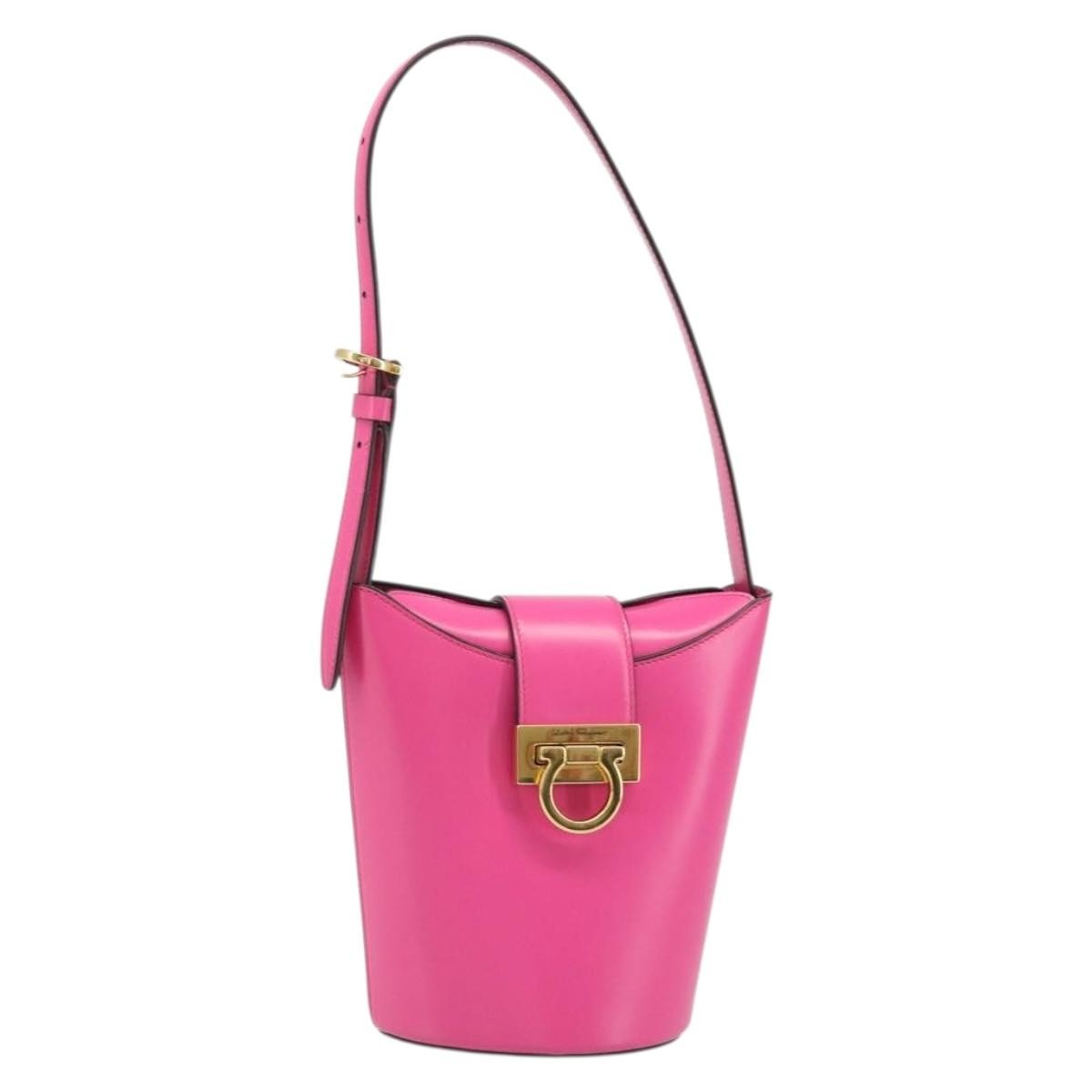 Salvatore Ferragamo Trifolio Leather Small