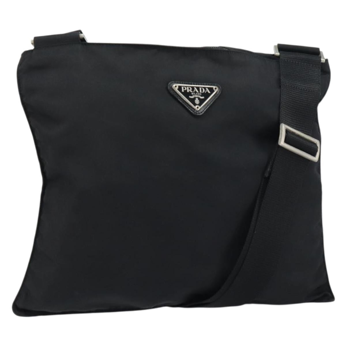 Prada Flat Messenger Bag Tessuto Medium