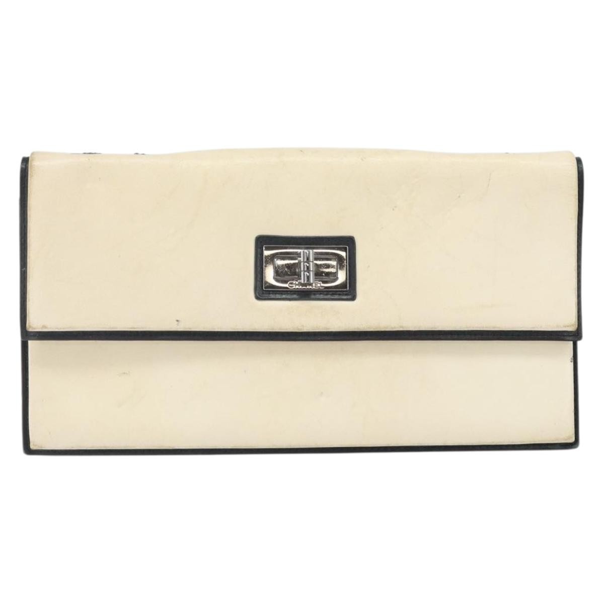 Chanel 2.55 Shoulder bag Leather Product Image