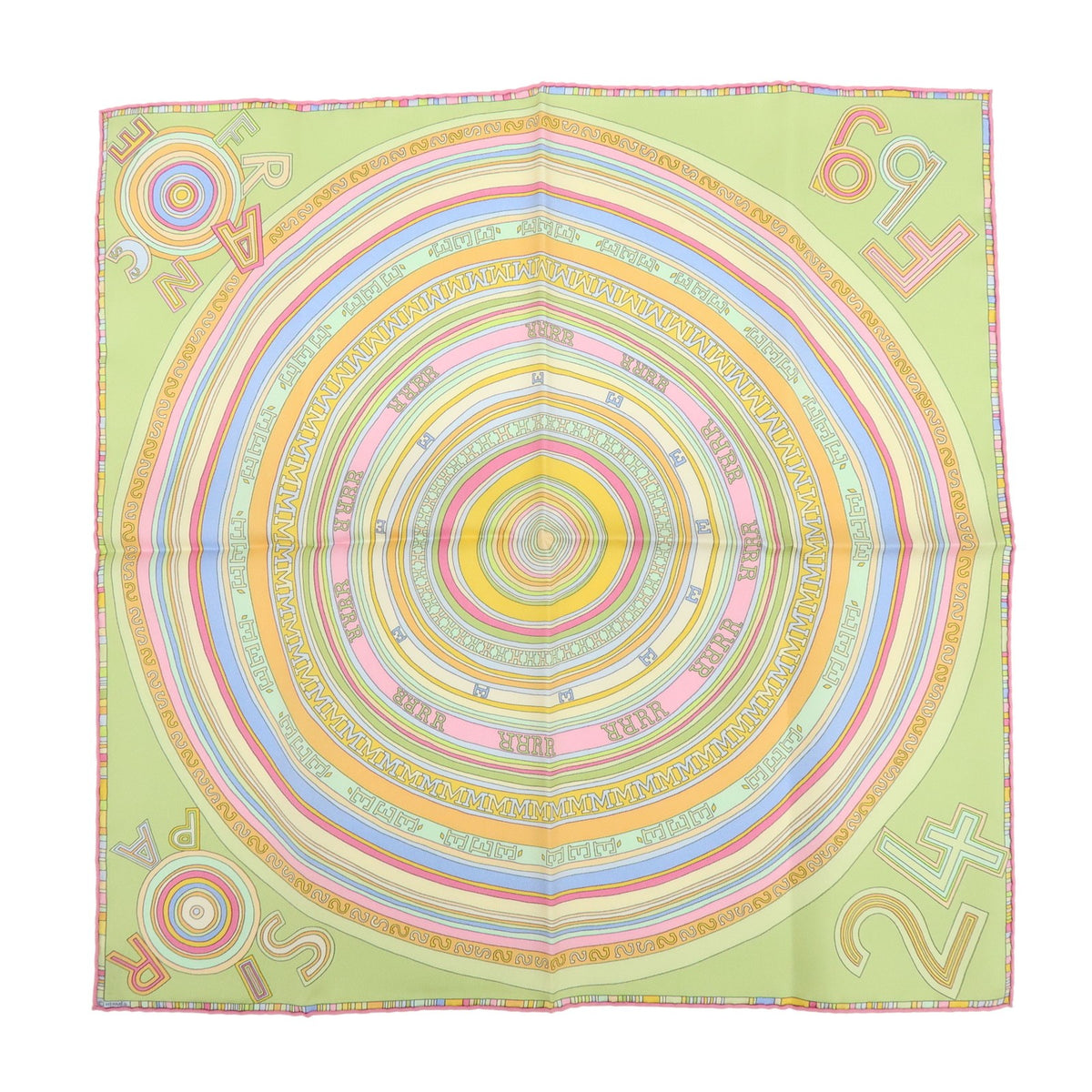 Hermes Carré 42 silk Product Image