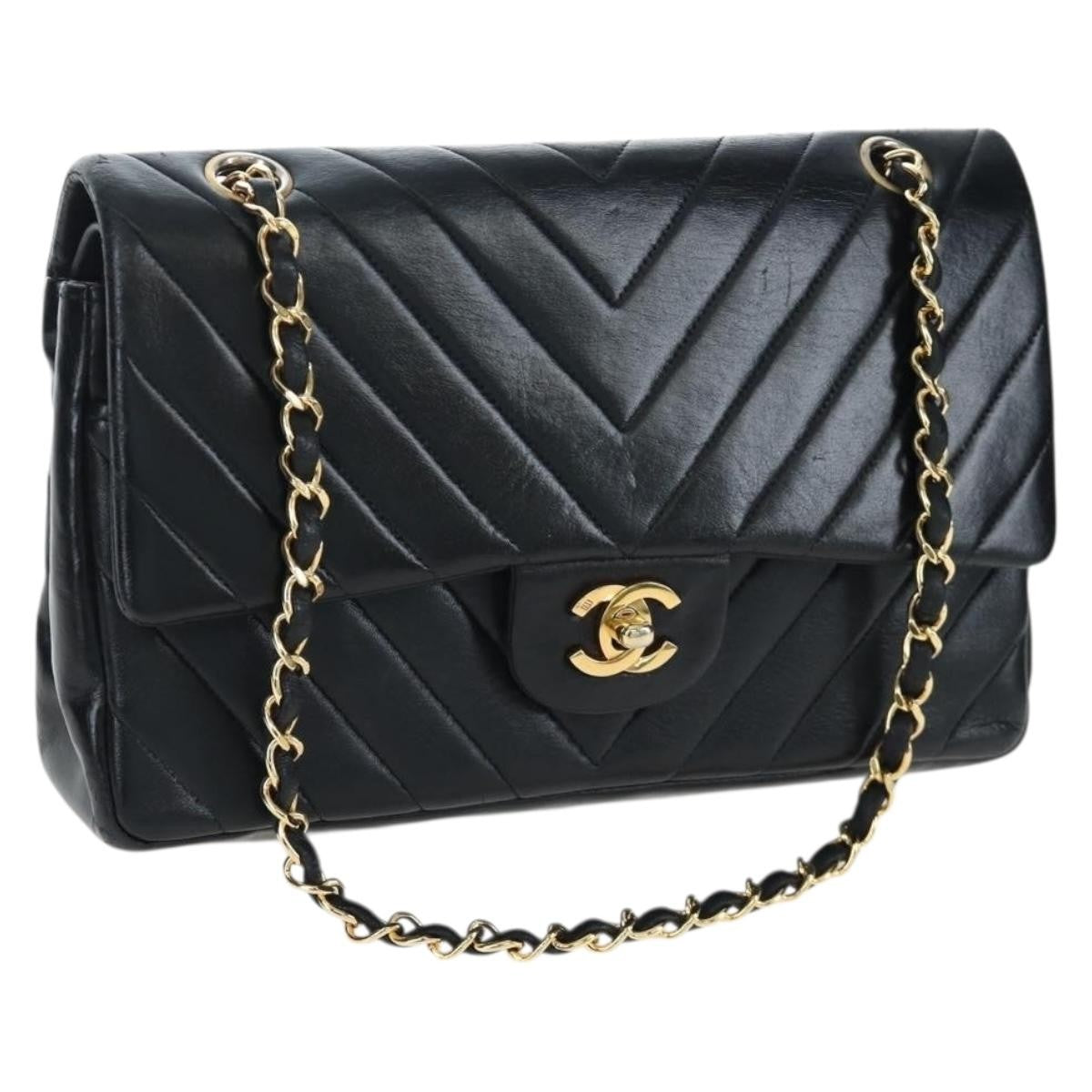 Chanel Double Stitch Full Flap Chevron Lambskin Medium