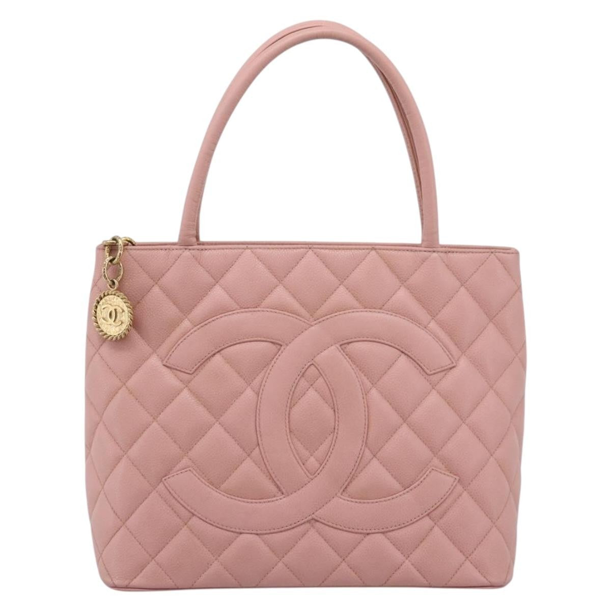 Chanel Medallion Quilted Caviar Product Image