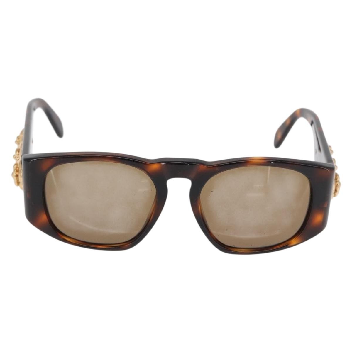 Chanel Camélia sunglasses Plastic Product Image