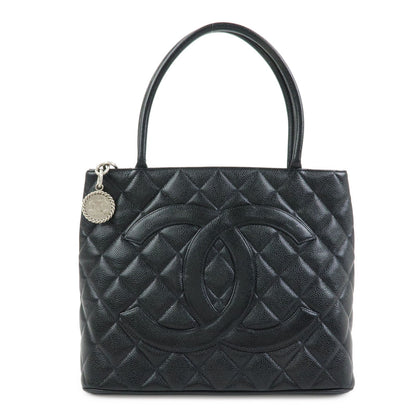 Chanel Medallion Caviar skin Product Image