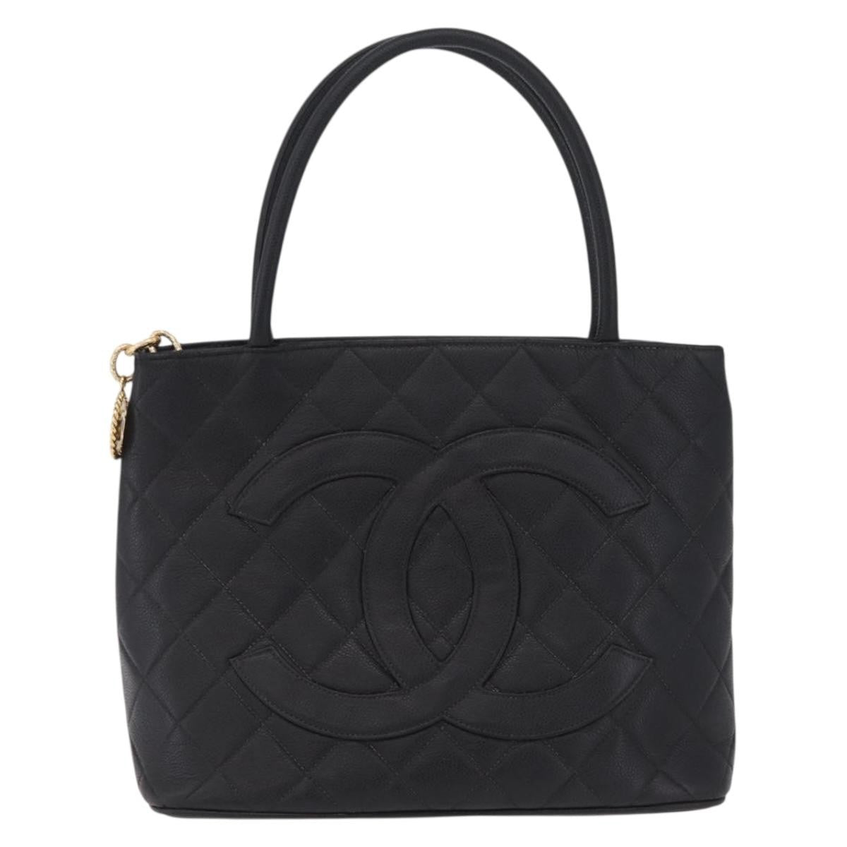 Chanel Medallion Quilted Caviar Product Image