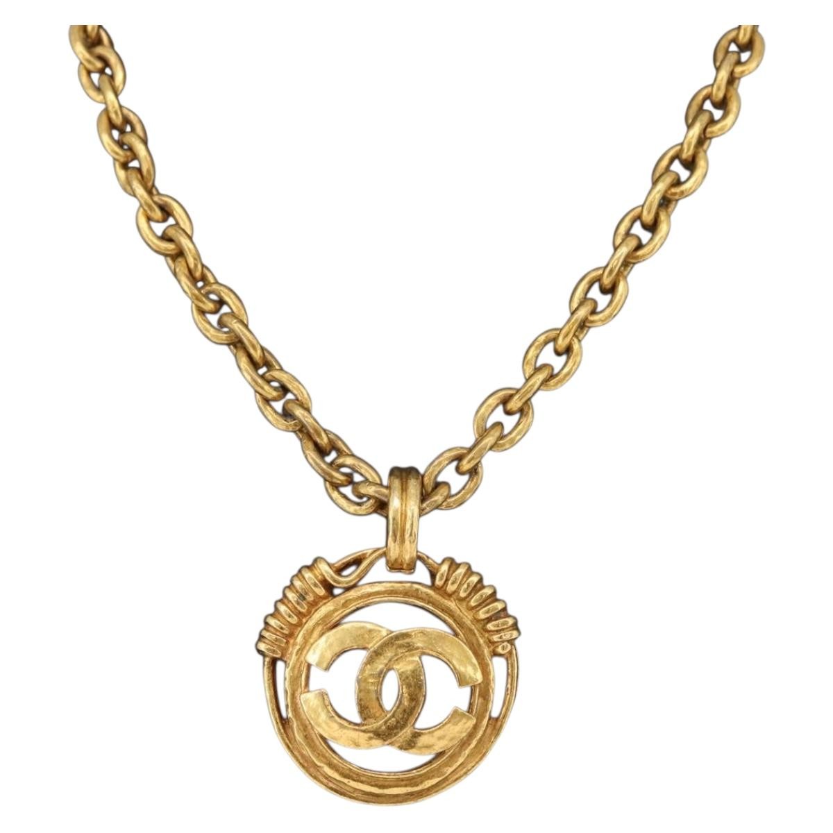 Chanel CC Pendant Metal Product Image
