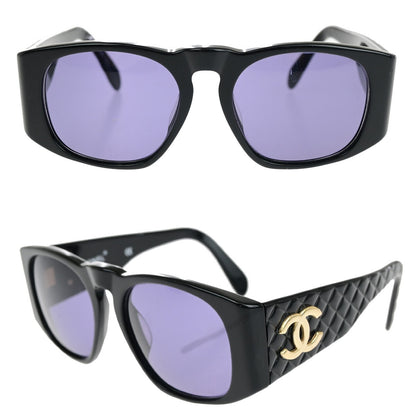 Chanel Logo CC Plastic Product Image