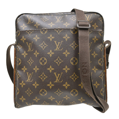 Louis Vuitton Trotteur Beaubourg Monogram Canvas Product Image