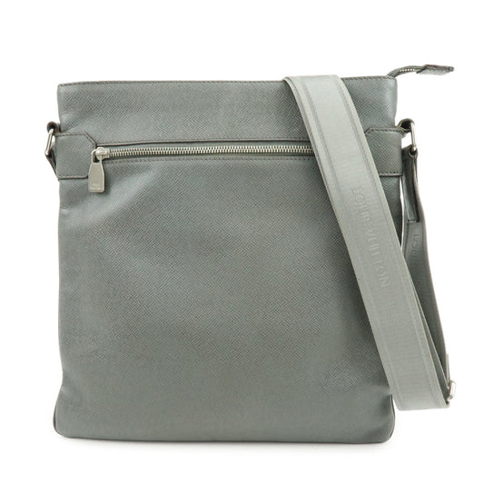 Louis Vuitton Sasha Taiga Leather Product Image