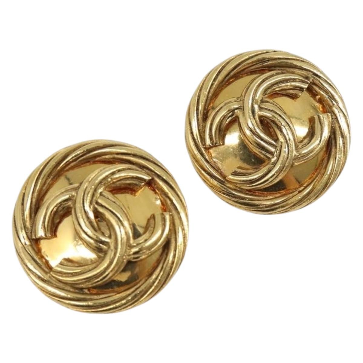 Chanel CC Round Stud Metal Product Image