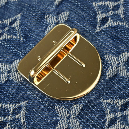 Image 14