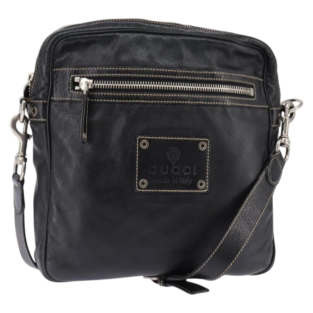 Gucci Front Zip Messenger Leather Product Image