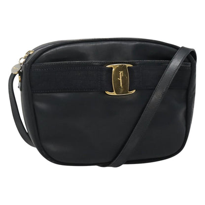 Salvatore Ferragamo Vara Bow camera Leather Product Image