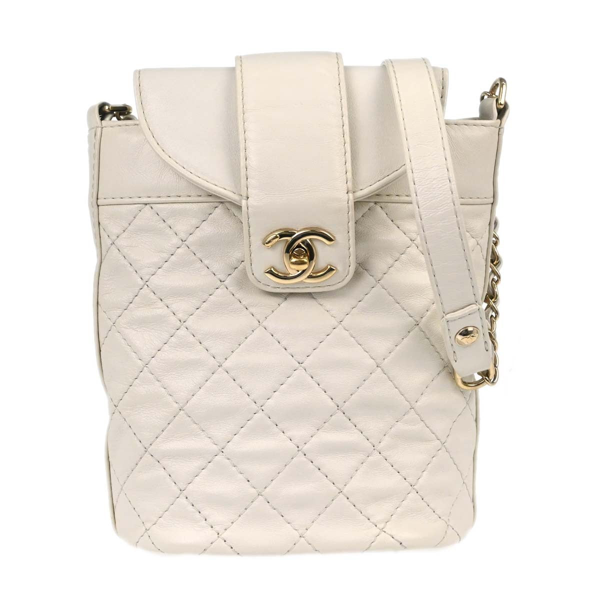 Chanel Vintage CC Turnlock Flap Leather Product Image