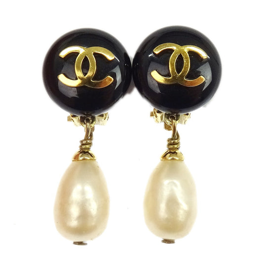 Chanel CC Logo Dangle Artificial pearls with Gold-plated Product Image
