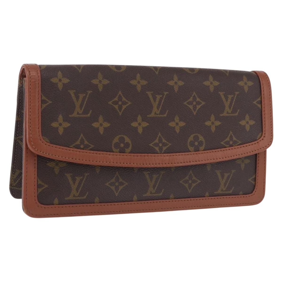 Louis Vuitton Dame Pochette Monogram Canvas PM
