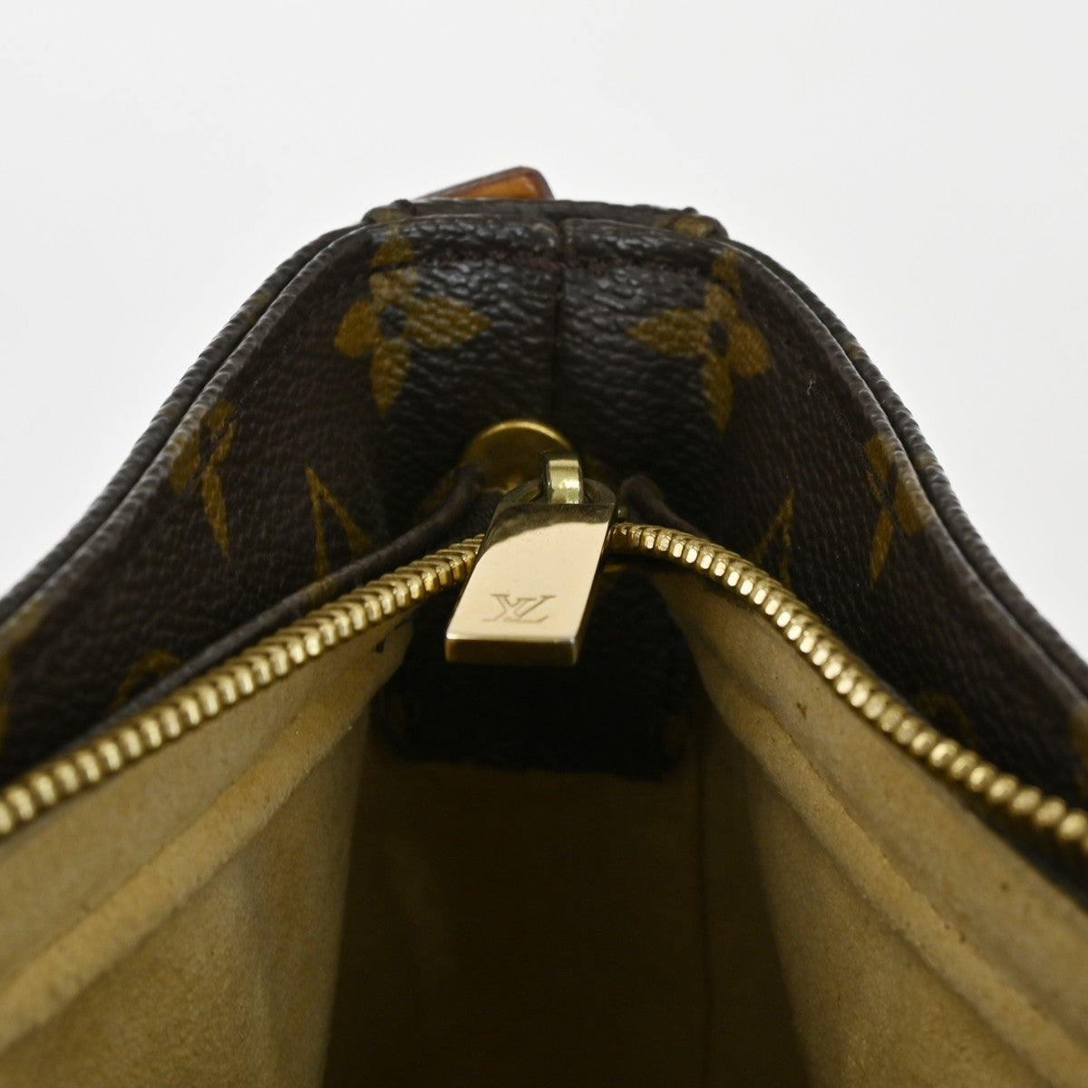 Image 15