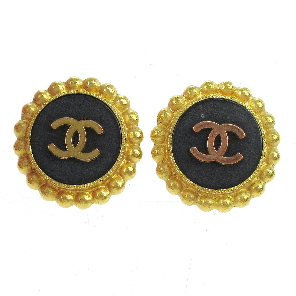 Chanel CC Round Metal Product Image