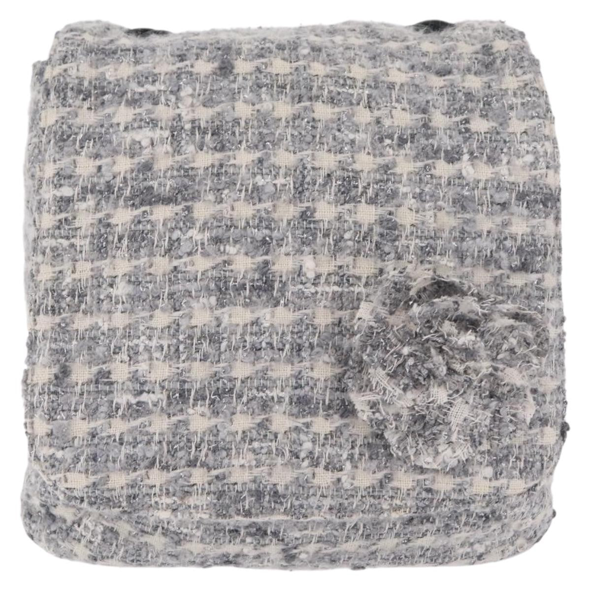 Chanel Camellia Messenger Tweed Large