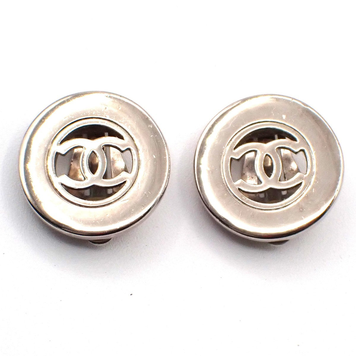Chanel CC Cutout Round Clip-On Earrings Metal Product Image