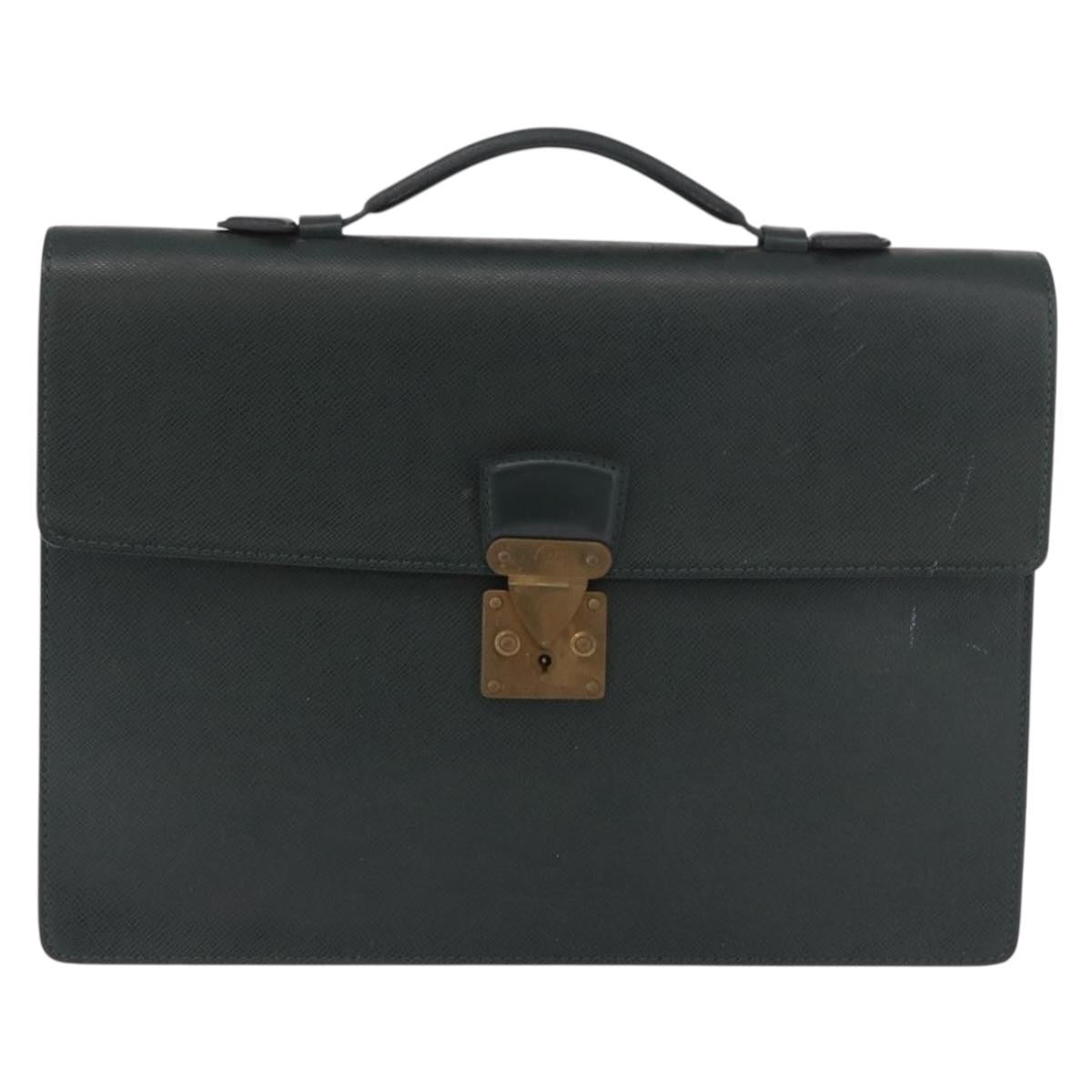 Louis Vuitton Robusto Taiga Product Image
