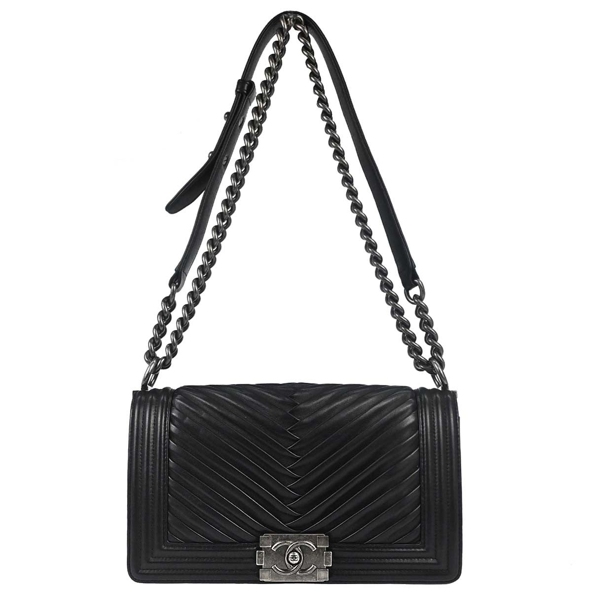 Chanel Boy Chanel quilted medium