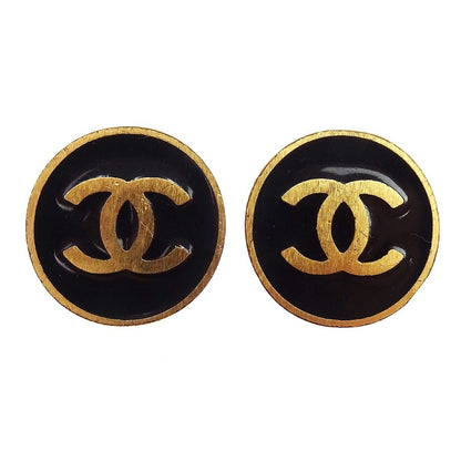 Chanel CC Round Clip-On Metal Product Image