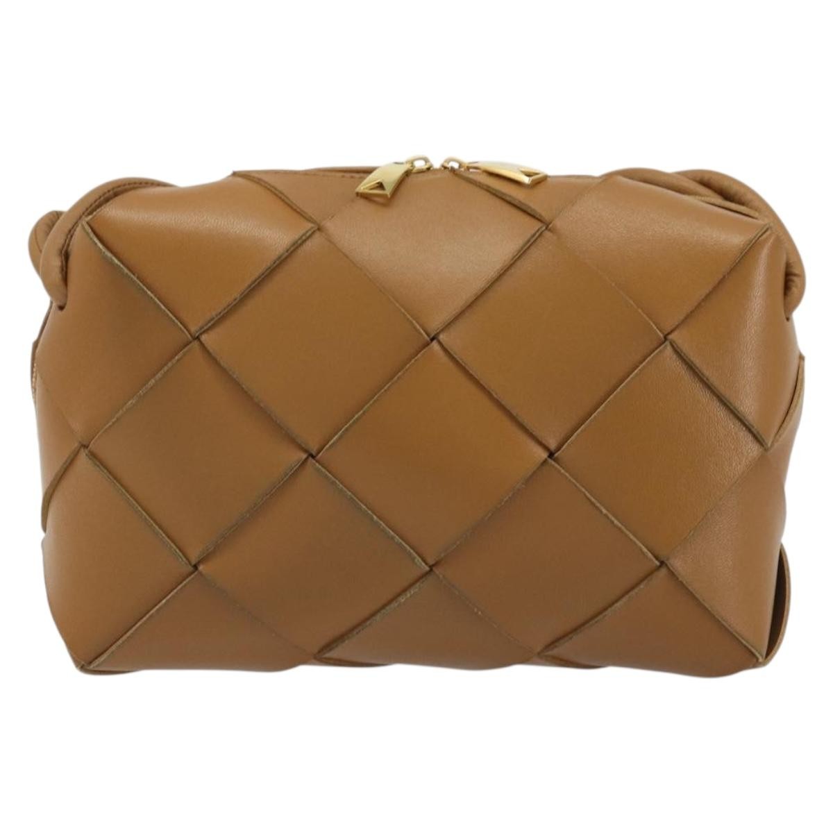 Bottega Veneta Cassette Camera Maxi Intrecciato Leather Small