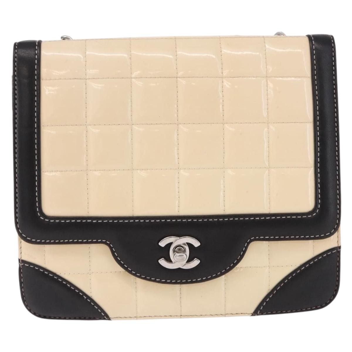 Chanel Vintage Chocolate Bar CC Flap Patent leather Product Image