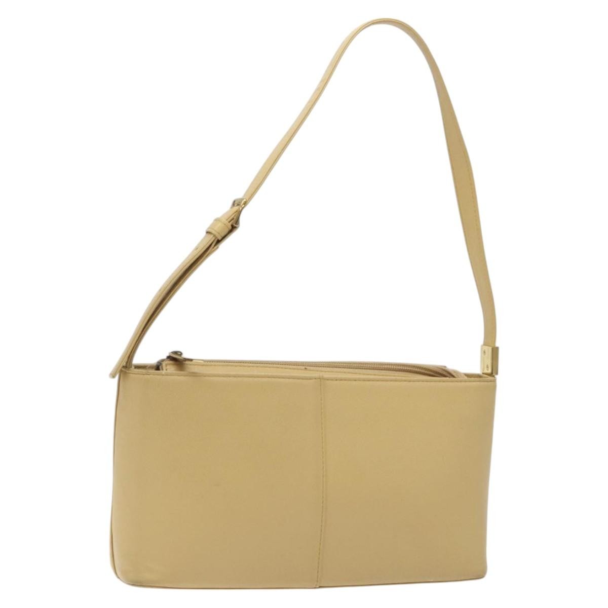Burberry Vintage Leather Product Image