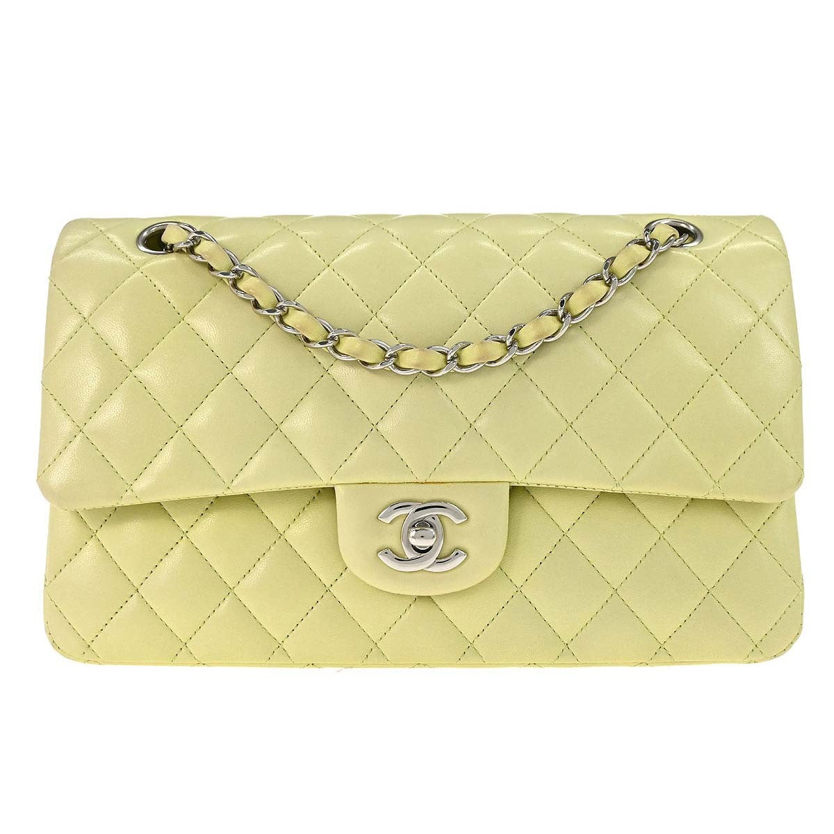 Chanel Timeless - Classic Double Flap Bag Quilted Lambskin Medium